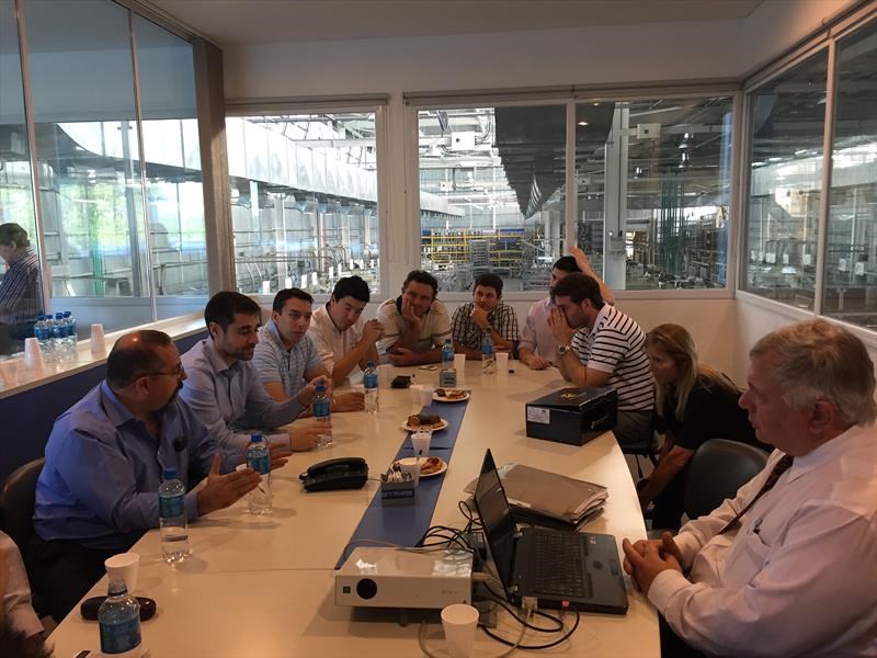 La Universidad Austral presenta la Diplomatura en Industria Automotriz