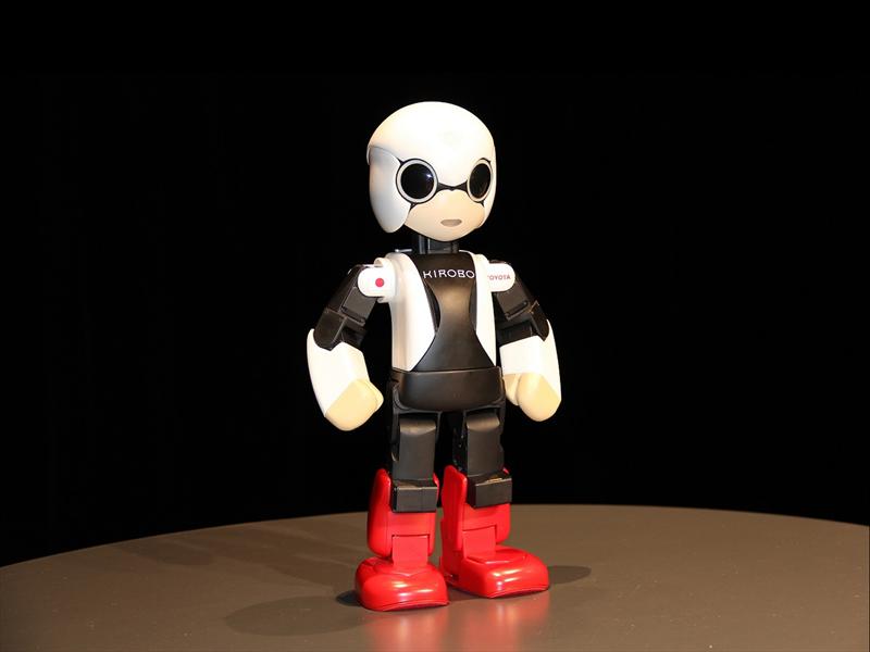 Toyota desarrolla robot astronauta