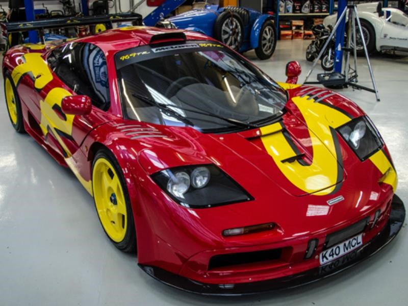 McLaren F1 GTR es chocado