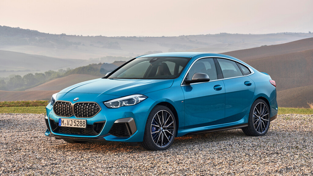 BMW 220i Gran Coupé 2021, sedán deportivo con recarga de potencia