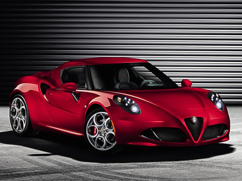 Alfa Romeo presenta el 4C