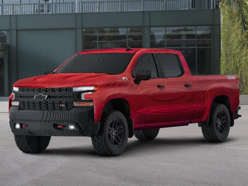 Chevrolet Silverado 1500, una pick-up de tamaño real al estilo LEGO