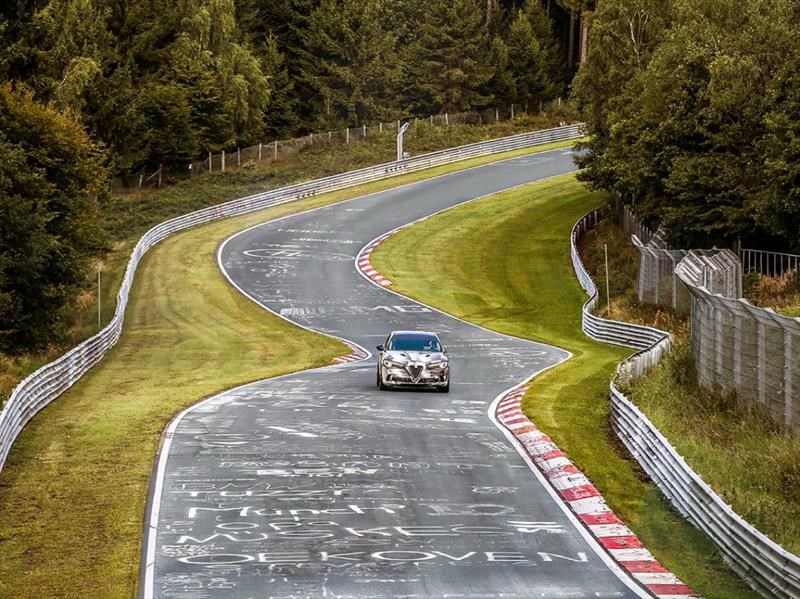 Las SUVs más rápidas en el Circuito de Nürburgring