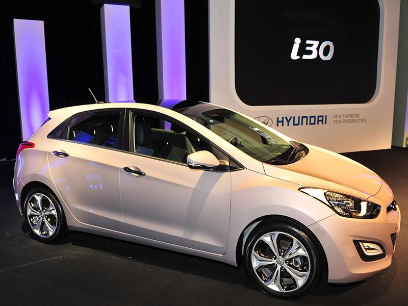 Hyundai I30 Elegido Auto De Las Americas 13