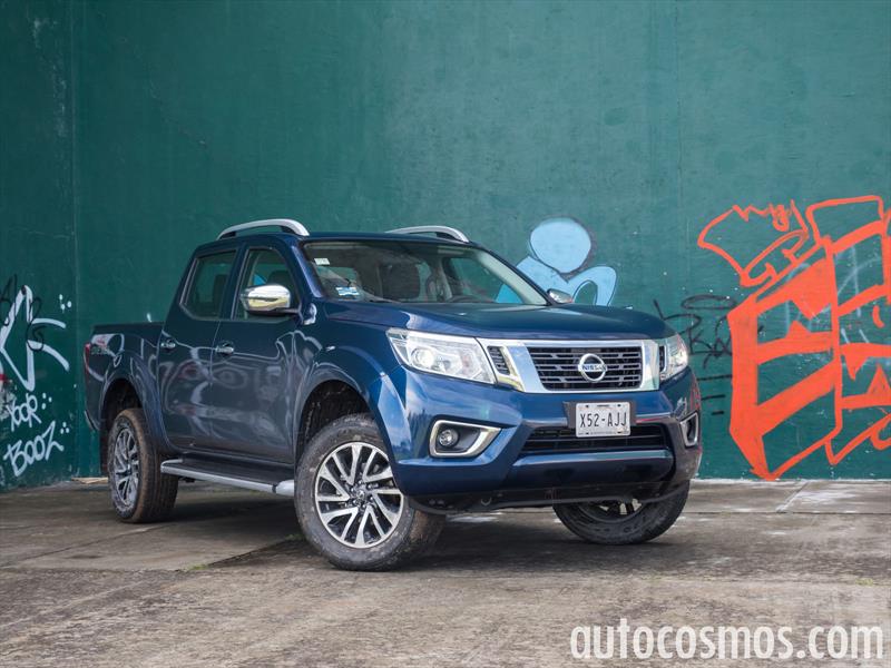 Nissan NP300 Frontier Diésel 2017 a prueba - Autocosmos.com Nissan NP300 Frontier Diésel 2017 a prueba - Autocosmos.com