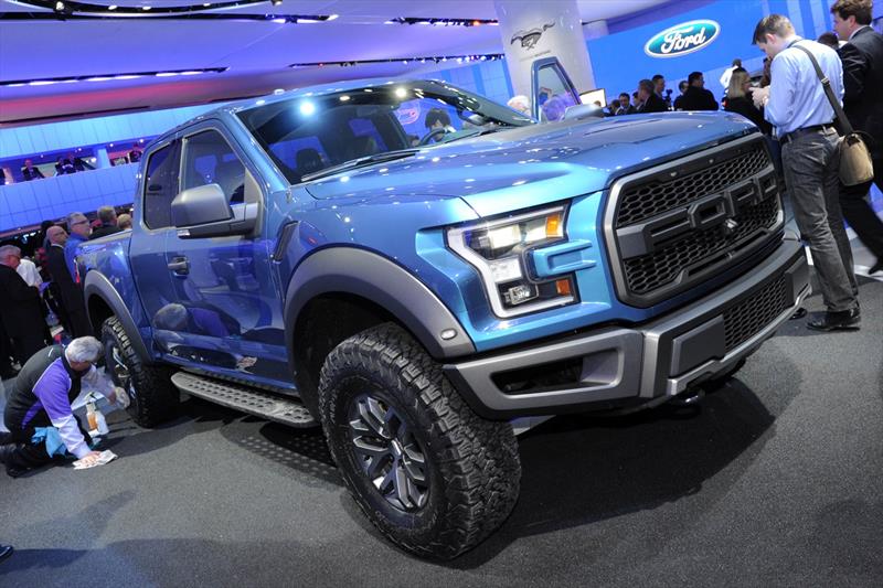 Autoshow de Detroit 2015 - Ford F-150 Raptor 2017 con ...