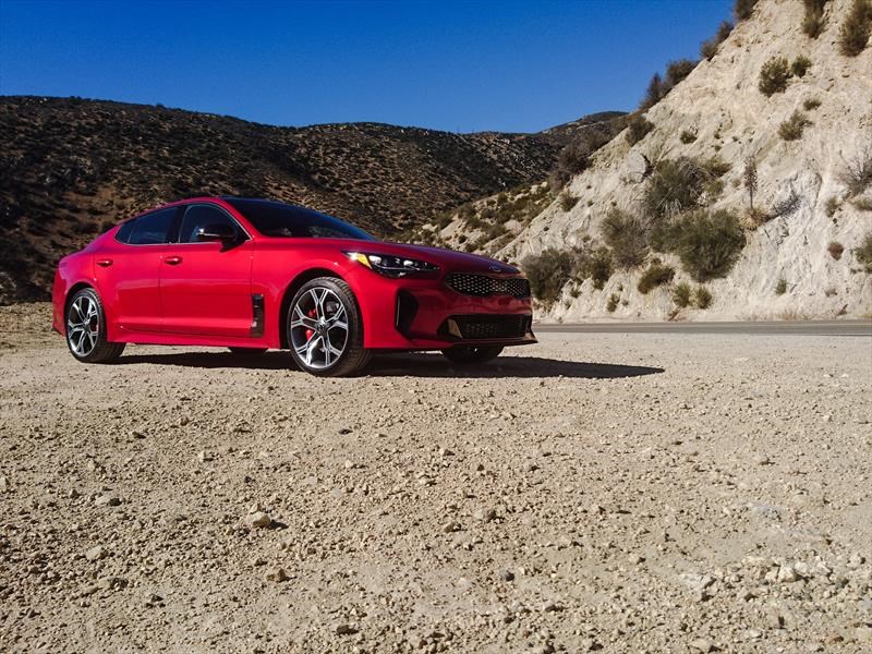 KIA Stinger 2018, primer contacto