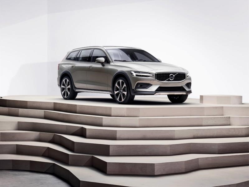 Volvo V60 Cross Country, el rural tan esperado