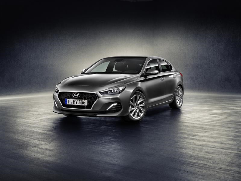 Hyundai i30 Fastback, la familia se completa