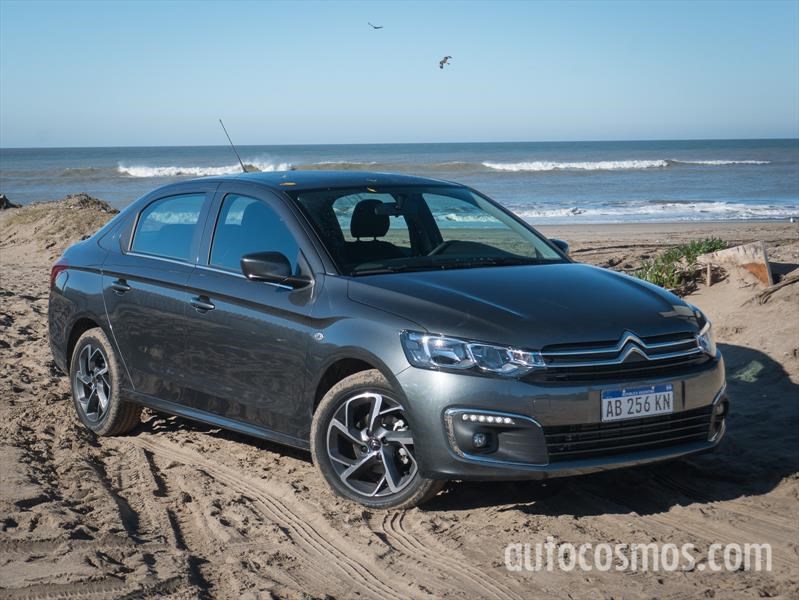 Prueba nuevo Citroën C-Elysée