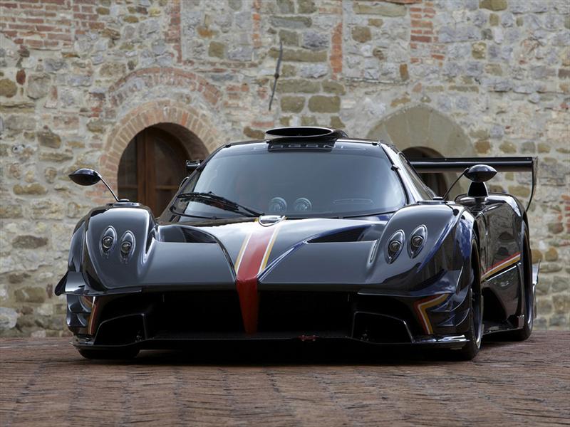 Pagani Zonda Revolucion con 800 Hp