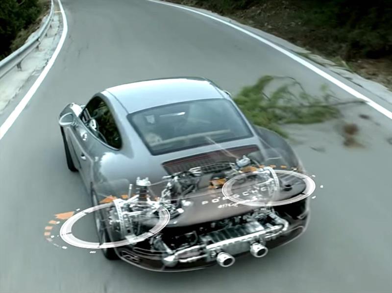 ¿Cómo funciona la dirección trasera activa de Porsche?