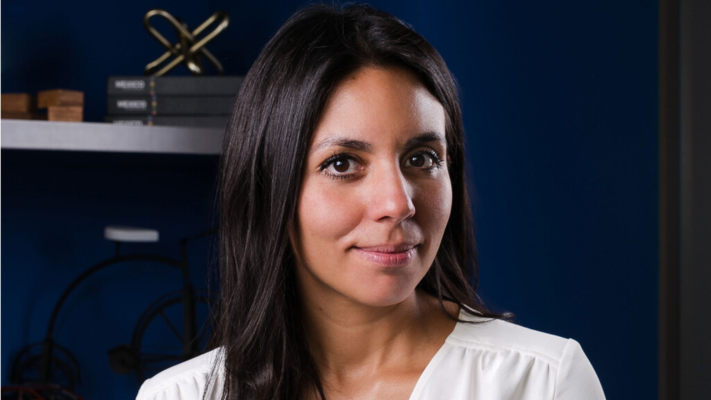 Entrevistamos a Sara Silva de JAC, marca líder en venta de autos eléctricos en México