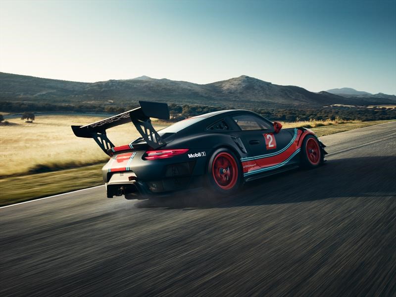 Porsche 911 GT2 RS Clubsport, ultra potente y sólo para la pista