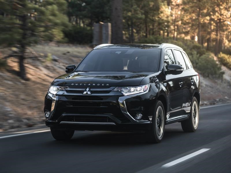 Mitsubishi Outlander PHEV impone récord de ventas en Europa