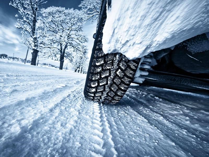 5 consejos para manejar seguro en invierno